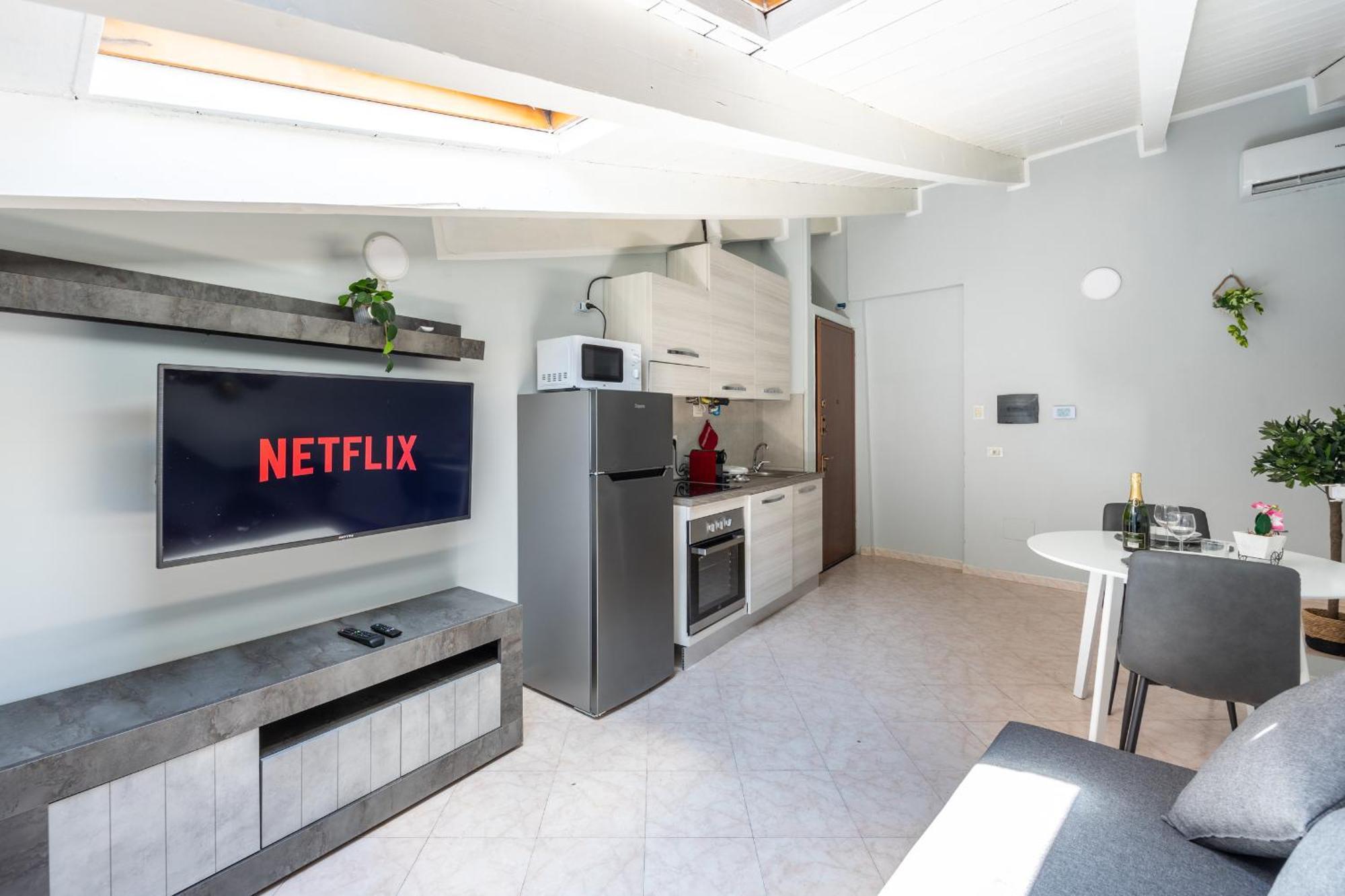 Apartamento Free Parking Tiny House Wifi Netflix 15 Minuti Dal Duomo Milán Exterior foto